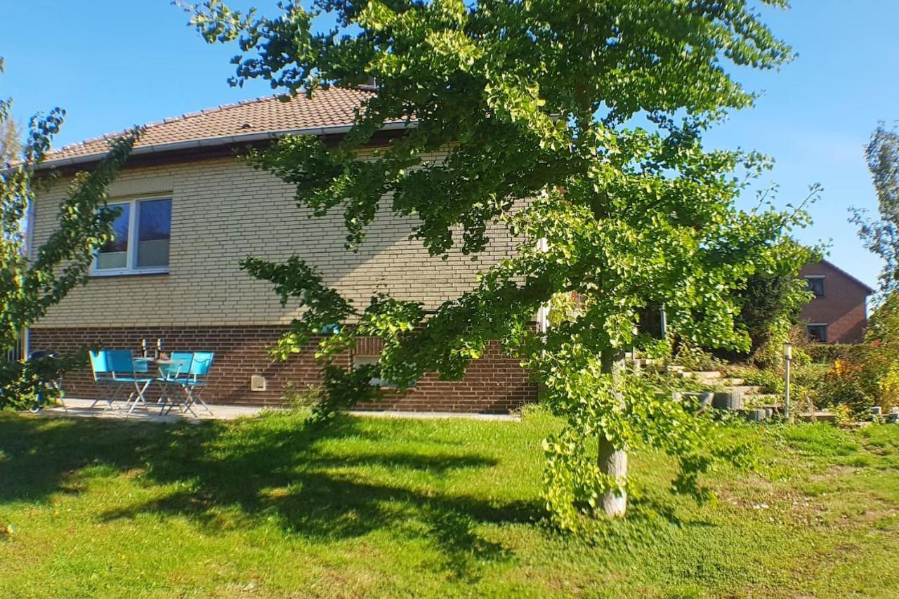 Moderne Kellerwohnung Fuer Handwerker Zwischen Braunschweig Und Wolfsburg, Mit Internet, Kueche, Parkplatz, 24H Check-In Schandelah Exterior photo